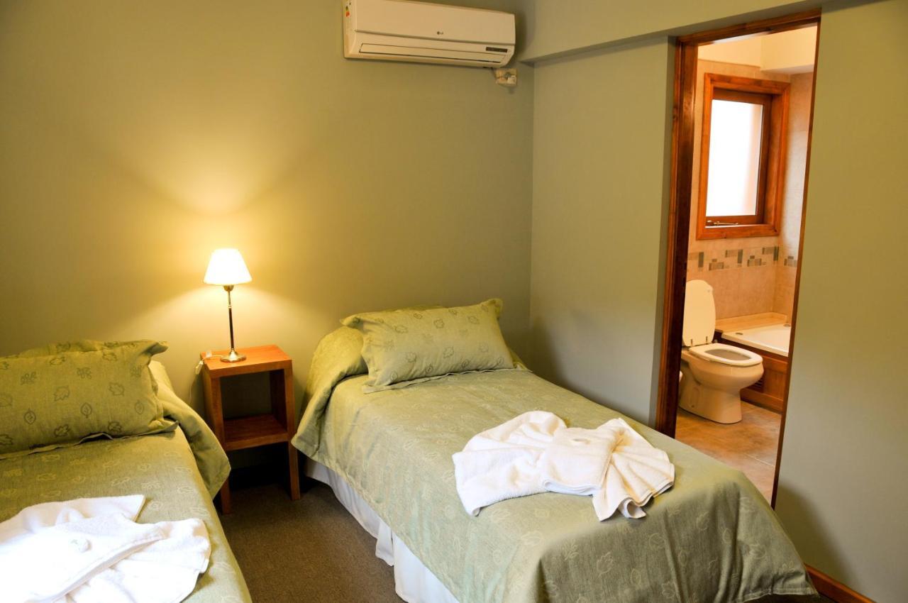 Apart Hotel Del Tilo San Martín de los Andes Habitación foto